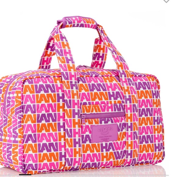 NWT ALOHA Collection x Hawaiian Airlines travel bag - Picture 1 of 9